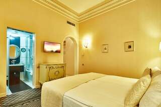 Отель Grand Hotel Continental Бухарест Улучшенный двухместный номер с 1 кроватью-2